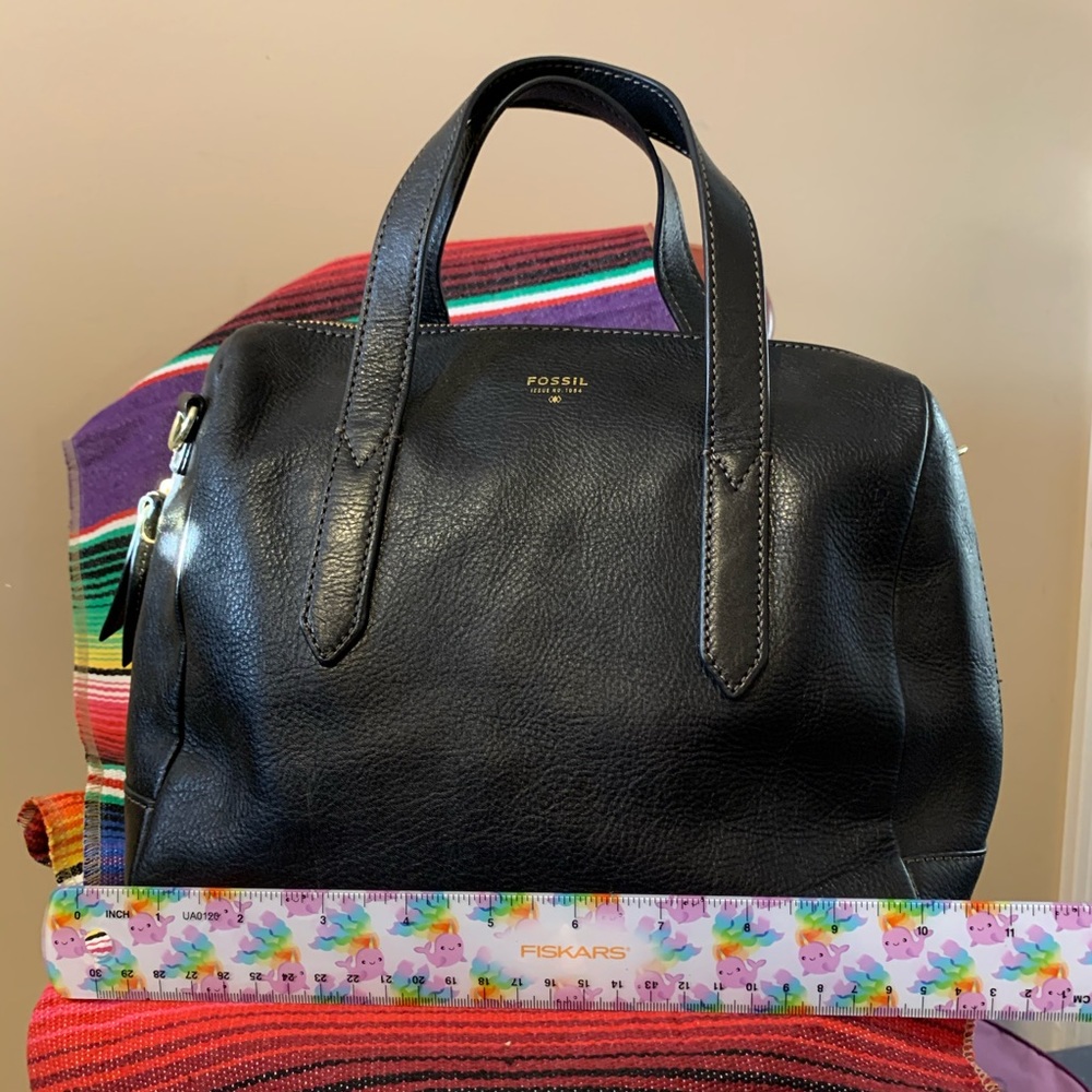 Black leather purse